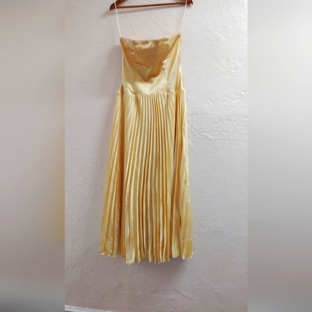 Abercrombie & Fitch Strapless Yellow Giselle Dress